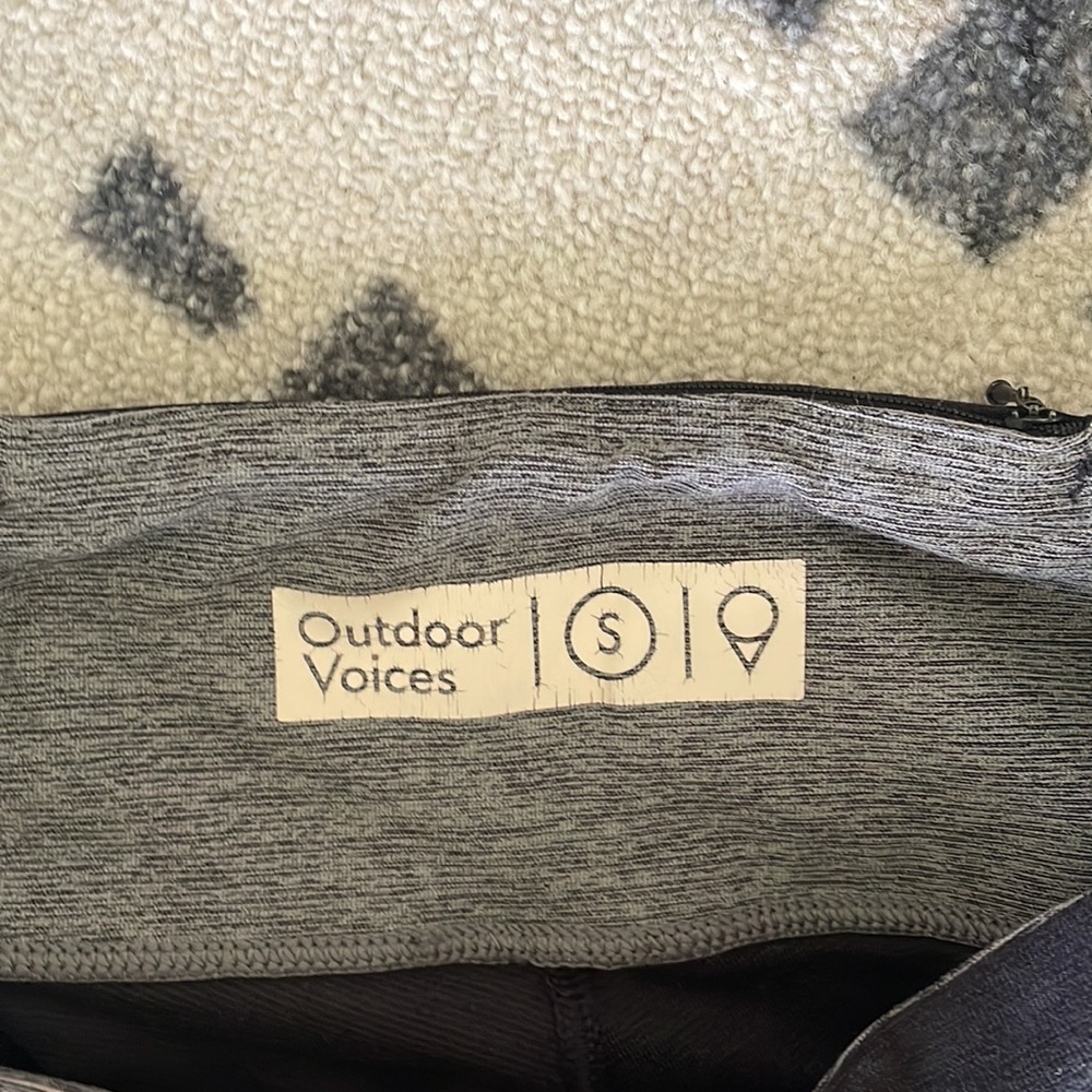 Outdoor Voices Leggings - Picture 2 of 3